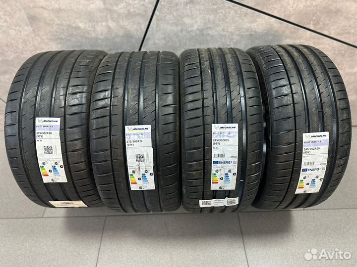 Michelin Pilot Sport 4 S 245/35 R20 и 275/30 R20 95Y