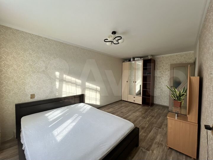 2-к. квартира, 52 м², 5/5 эт.