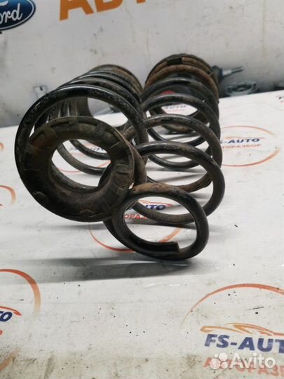 Пружина подвески задняя Hyundai Getz 1.4 G4EE 2006