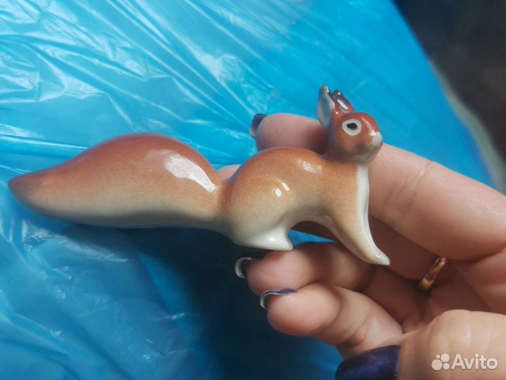Статуэтка лфз белочка, песец, собака петух бык