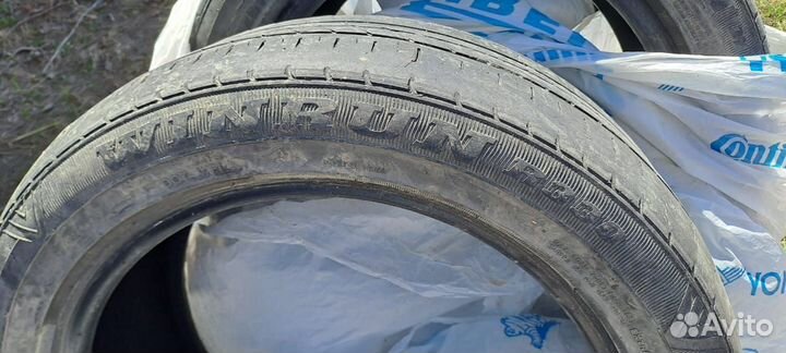 Koryo Winter K611 215/55 R17 94V