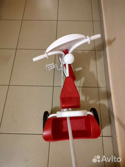 Детский трёхколёсный велосипед