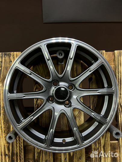 Khomen Wheels 6,5x17/4x100 ET50 D60,1 KHW1707