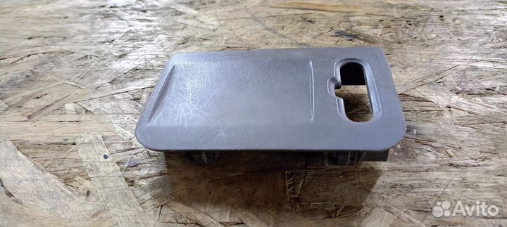 Накладка кнопки корректора фар Renault symbol