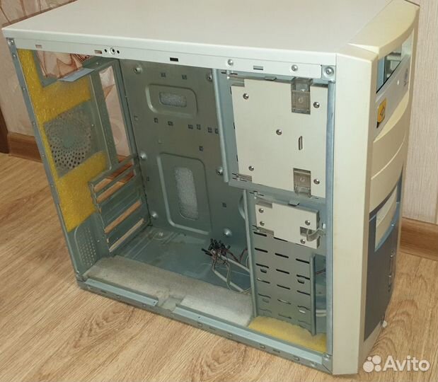 Корпус для компьютера