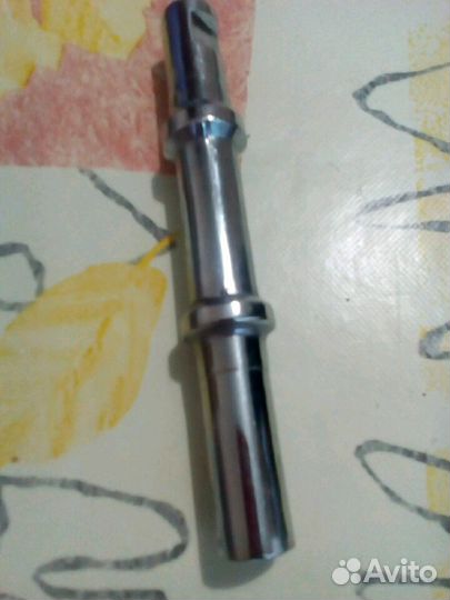 Ось каретки