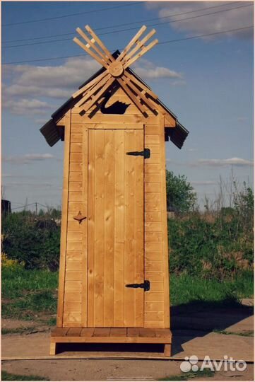 Дачный туалет с декором SPR