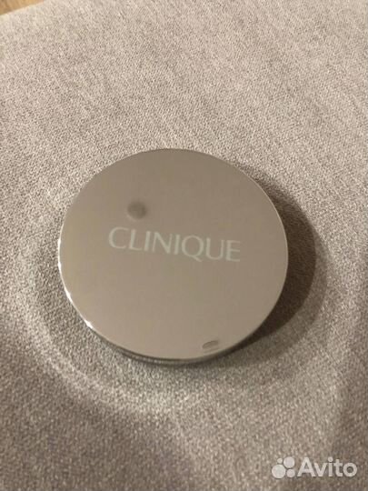 Пудра clinique almost