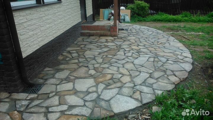 Укладка природного камня