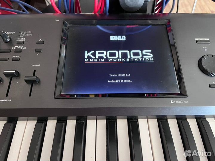 Korg Kronos 61