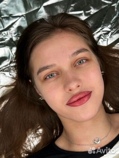 Перманентный макияж бровей и губ