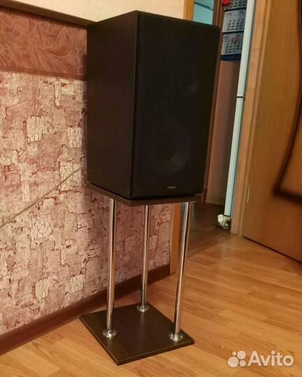 Колонки Edifier R2800