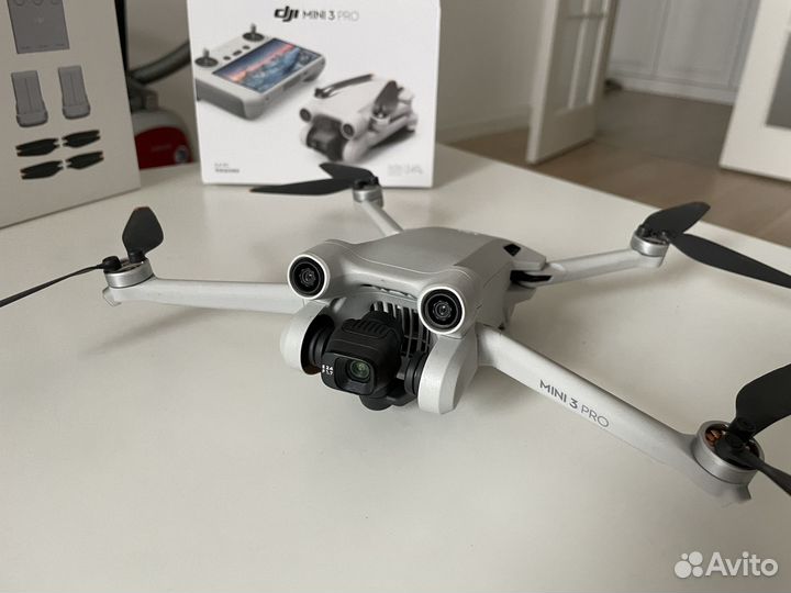 Квадрокоптер dji mini 3 pro rc + Fly More Kit Plus