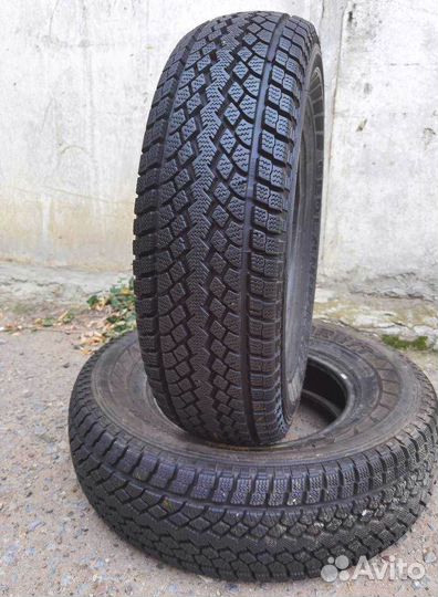 Yokohama Geolandar I/T G072 215/80 R15 102T