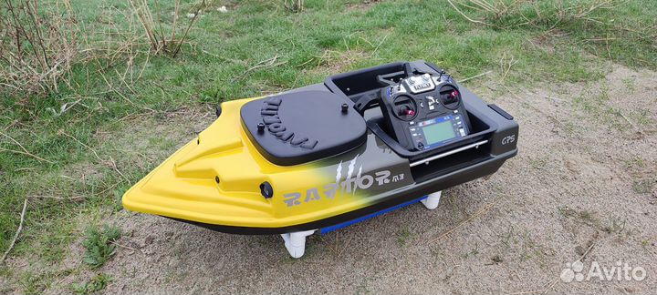 Прикормочный кораблик с gps автопилотом