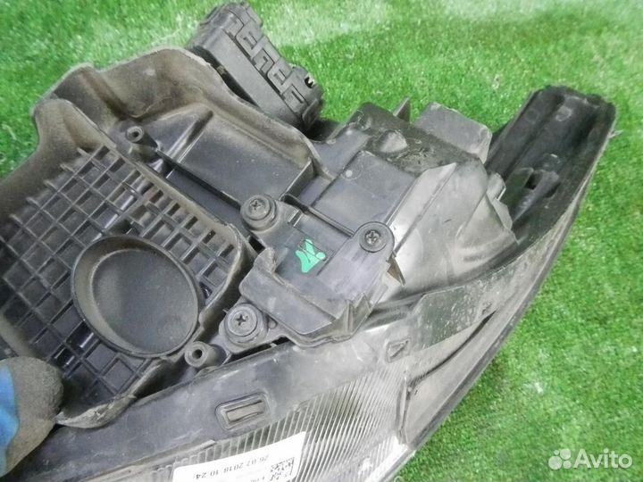 Фара правая Kia Sportage