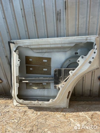 Дверь задняя правая Porsche Cayenne 955/957