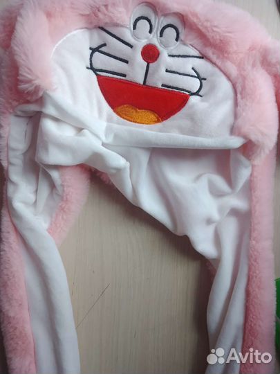 Шапка с двигающимися ушами