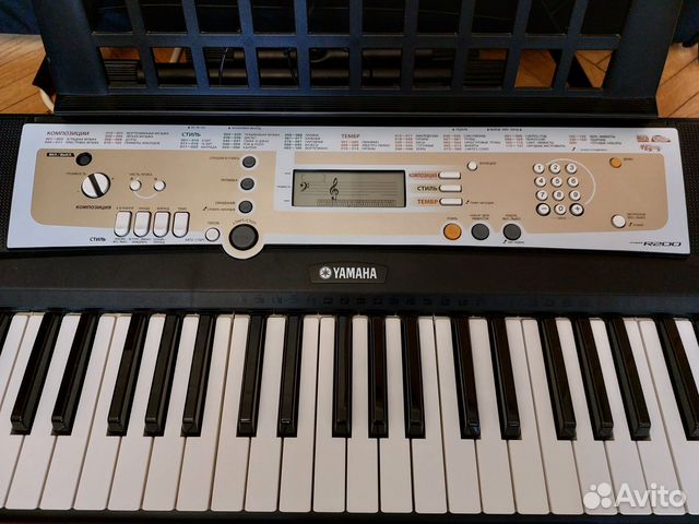 Синтезатор yamaha PSR-R200
