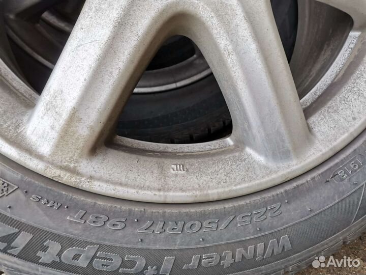 Hankook Winter I'Cept IZ2 2.25/50 R17