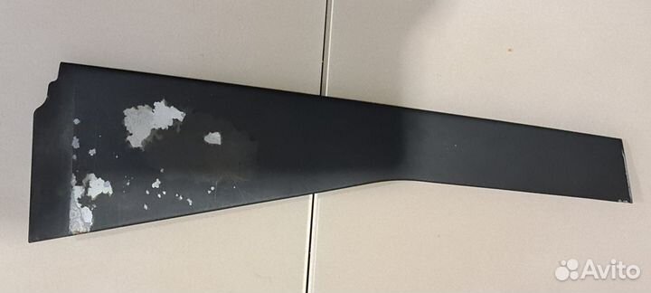 Накладка двери задней правой