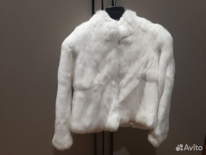 Шуба новая куртка натуральный мех кролик
