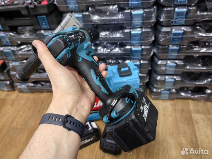 Шуруповерт для ледобура Makita