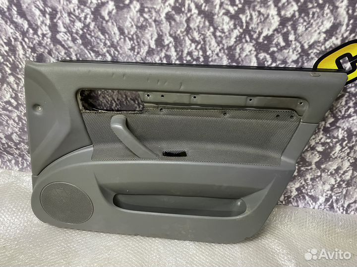 Обшивка двери передней правой Lacetti Лачетти седа