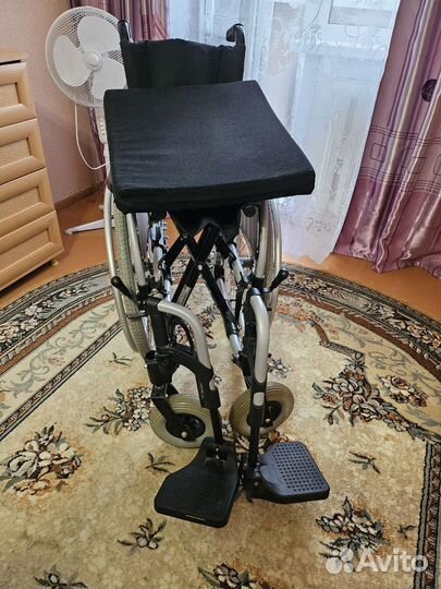 Инвалидная коляска складная бу