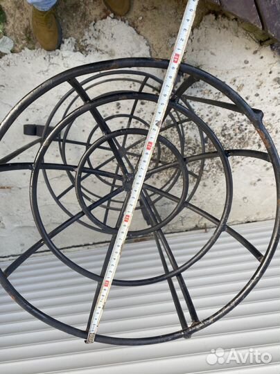 Подставка для цветов, цветочник