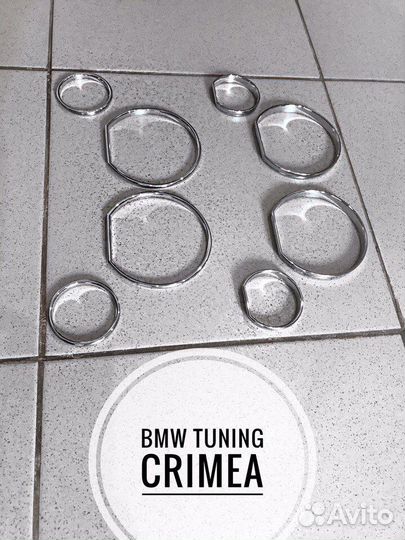 Кольца в приборную панель бмв