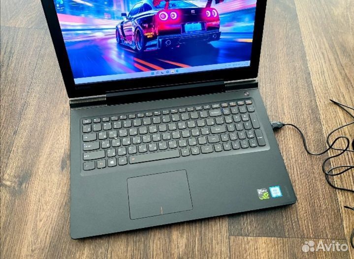 Игровой ноутбук Lenovo(GTX 4GB)