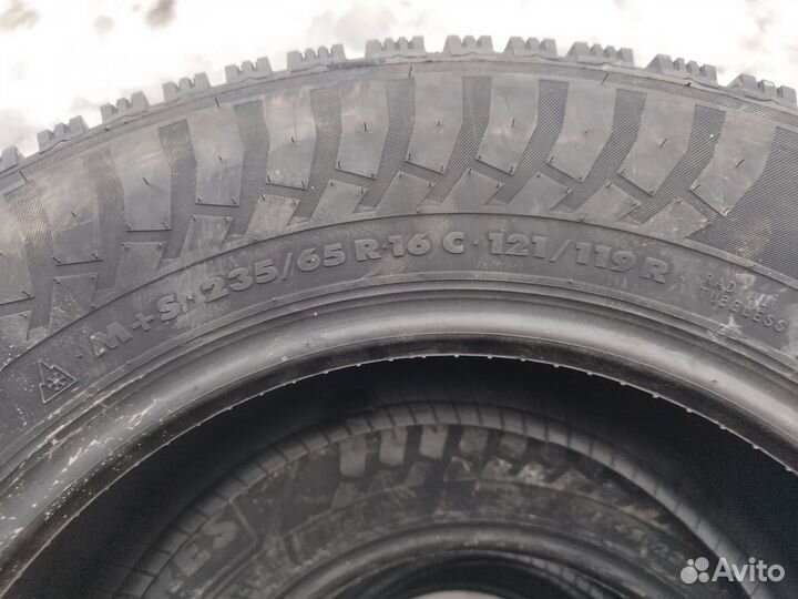 Ikon Tyres Nordman C 235/65 R16C 121R