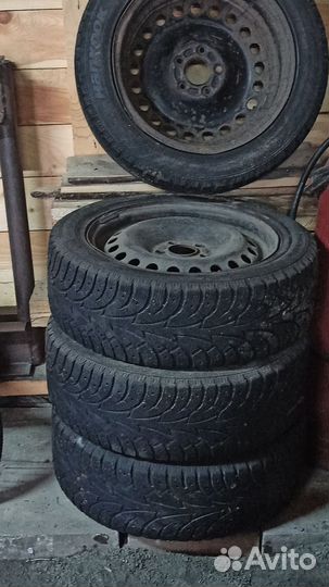 Hankook Winter I'Pike 205/55 R16