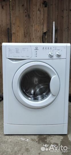 Стиральная машина indesit 5кг