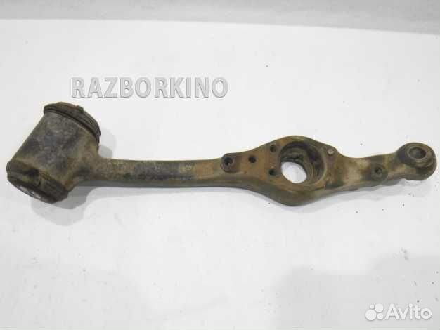 Рычаг передний левый нижний