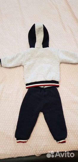 Спортивный костюм