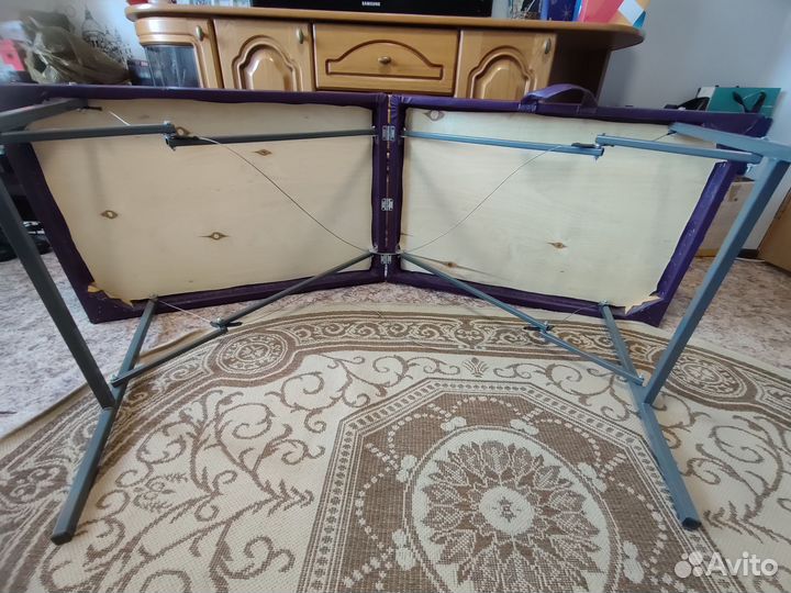 Кушетка для наращивания ресниц