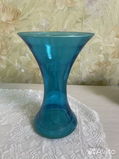 Ваза для цветов синее стекло
