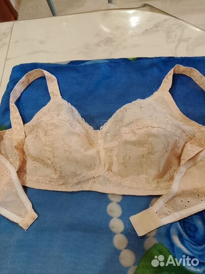 Бюстгалтер