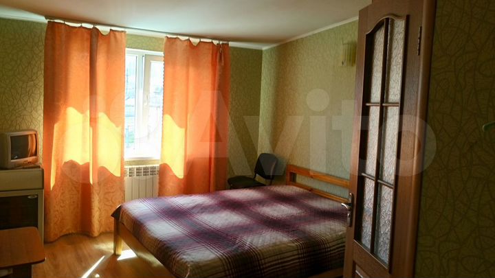 Комната 15 м² в 1-к., 2/2 эт.