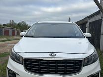 Kia Carnival 2.2 AT, 2018, 149 000 км, с пробегом, цена 2 650 000 руб.