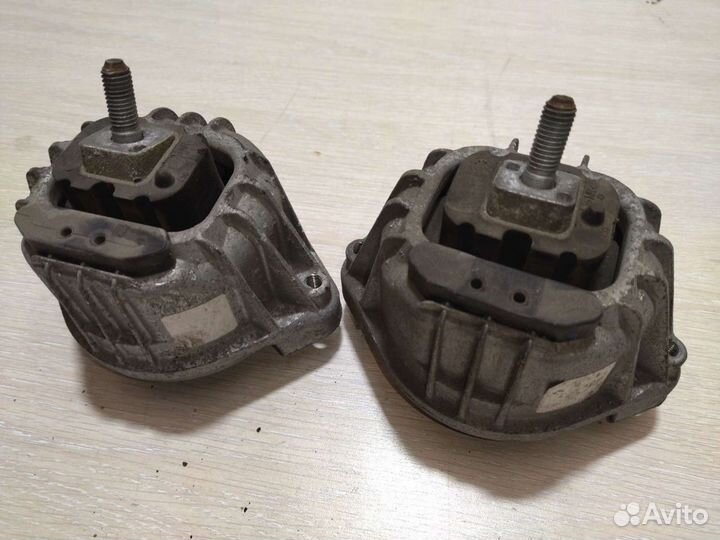 Подушки двигателя бмв е90 из Японии