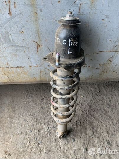 Задняя стойка, амортизатор toyota corolla 120