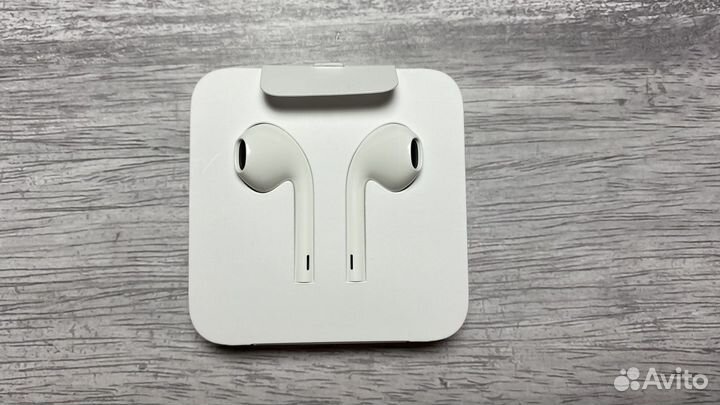 Наушники EarPods Новые