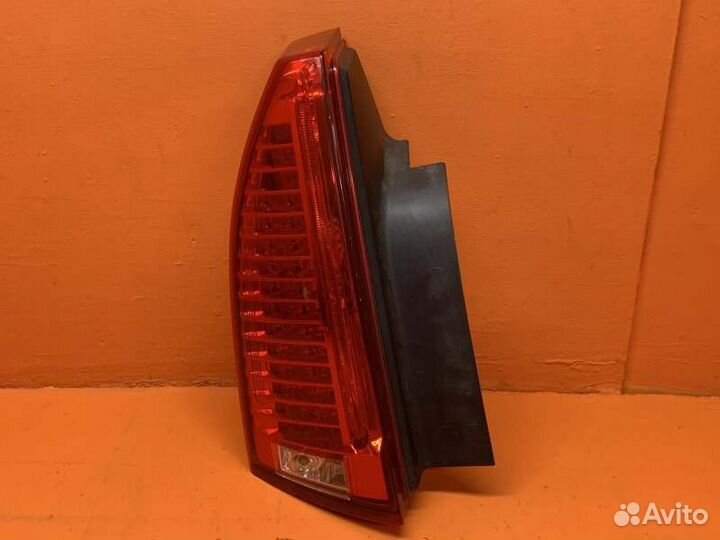 Фонарь задний левый Cadillac Cts LLT 2008