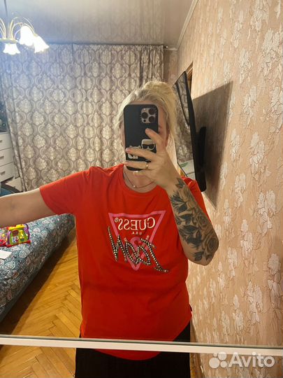 Футболка Guess Icon красная