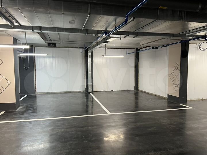 Машиноместо, 20 м²