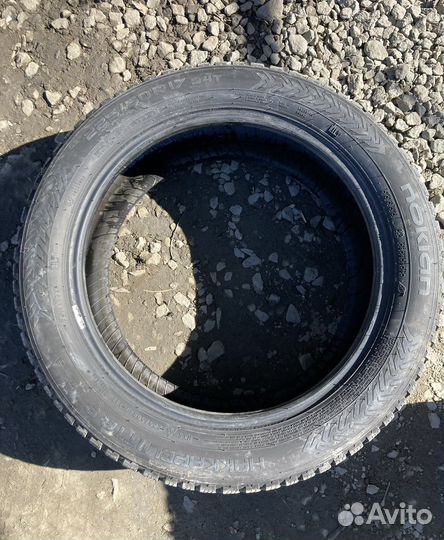 Nokian Tyres Hakkapeliitta 8 225/50 R17 94T