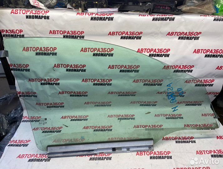 Стекло двери переднее левое Opel Astra H